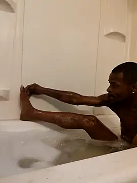 Snapshot of Maculine_Stayr chatting on 12-02-24, 01:02 Maculine Stayr online show from 12-02-24, 01:02