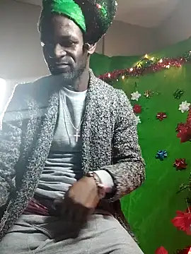 Snapshot of Maculine_Stayr chatting on 12-22-24, 06:15 Maculine Stayr online show from 12-22-24, 06:15