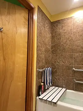 Snapshot of Maculine_Stayr chatting on 02-20-25, 08:06 Maculine Stayr online show from 02-20-25, 08:06