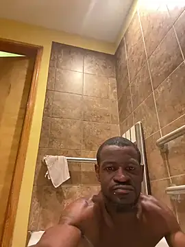 Snapshot of Maculine_Stayr chatting on 02-21-25, 05:02 Maculine Stayr online show from 02-21-25, 05:02