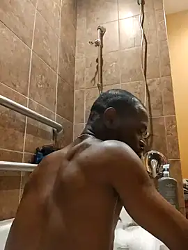 Snapshot of Maculine_Stayr chatting on 03-13-25, 10:54 Maculine Stayr online show from 03-13-25, 10:54