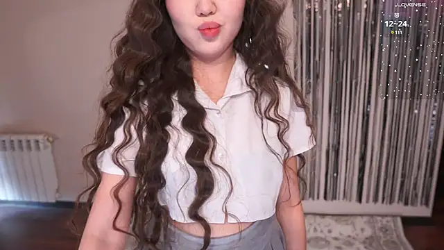 Snapshot of k_kimikooo chatting on 01-16-25, 04:49 k kimikooo online show from 01-16-25, 04:49