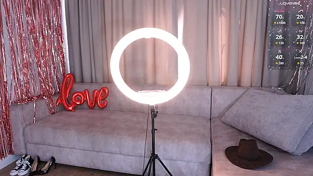 Snapshot of k_kimikooo chatting on 09-17-25, 04:25 k kimikooo online show from 09-17-25, 04:25