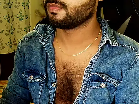 Snapshot of SHENOY3 chatting on 10-13-25, 03:23 SHENOY3 online show from 10-13-25, 03:23