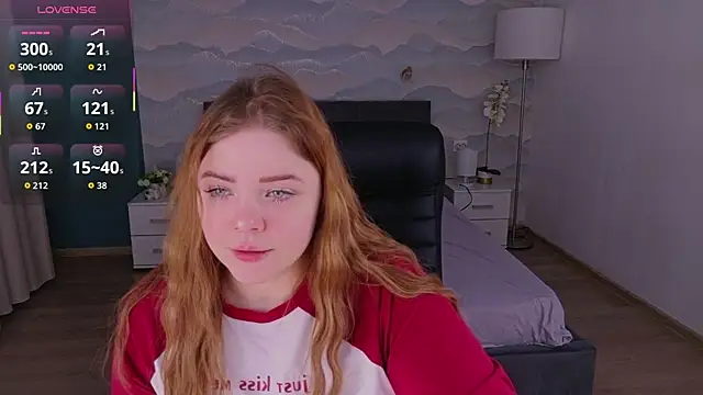 Tori cat online show from 04-26-26, 09:45