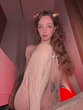 Weeissy online show from 12-18-25, 08:15