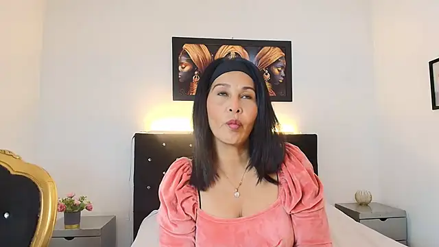 Shanon mature online show from 06-11-26, 07:23