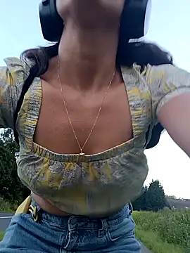 tinny williams online show from 09-19-25, 05:24