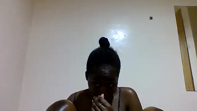 sweetelle09 online show from 03-31-26, 05:13