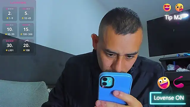 jhonyalzate2 online show from 02-03-25, 01:30