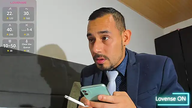 jhonyalzate2 online show from 01-09-26, 03:53