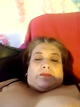 Snapshot of amanda_milf_1 chatting on 03-21-25, 10:50 amanda milf 1 online show from 03-21-25, 10:50