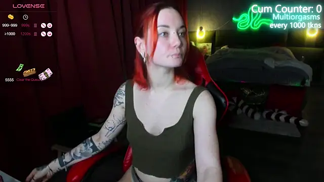 MaxPhoenixx online show from 12-15-24, 04:40