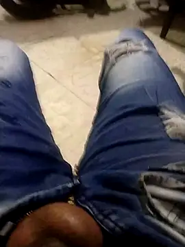 Snapshot of Lachuchaenlacara1988 chatting on 01-29-25, 03:33 Lachuchaenlacara1988 online show from 01-29-25, 03:33