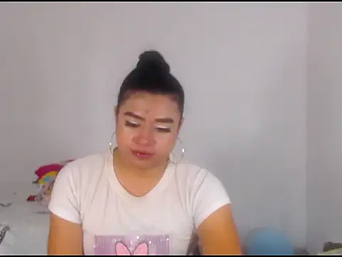 katrinawillff online show from 03-12-26, 04:46