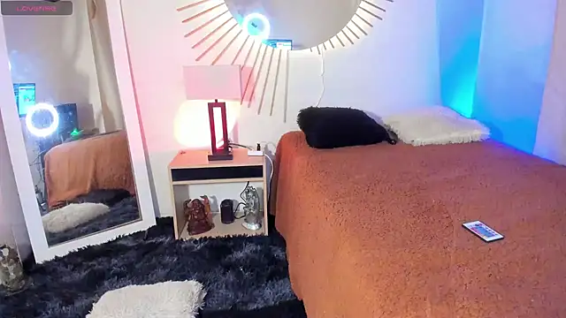 Snapshot of natta_smithh chatting on 02-25-25, 03:20 natta smithh online show from 02-25-25, 03:20