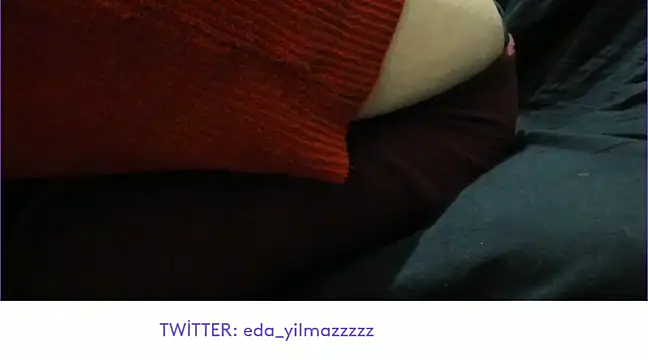 Snapshot of sexy_modelll chatting on 02-23-25, 12:30 sexy modelll online show from 02-23-25, 12:30