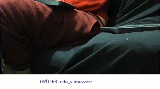 Snapshot of sexy_modelll chatting on 02-23-25, 03:35 sexy modelll online show from 02-23-25, 03:35
