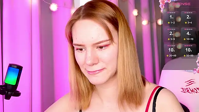 Snapshot of Ramona___ chatting on 01-13-25, 09:30 Ramona online show from 01-13-25, 09:30