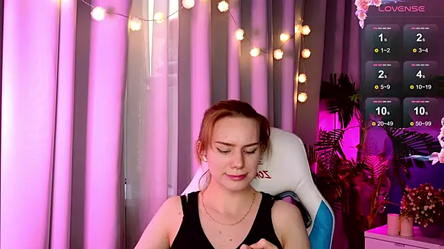 Snapshot of Ramona___ chatting on 01-16-25, 09:27 Ramona online show from 01-16-25, 09:27