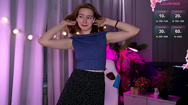 Snapshot of Ramona___ chatting on 01-25-25, 06:23 Ramona online show from 01-25-25, 06:23