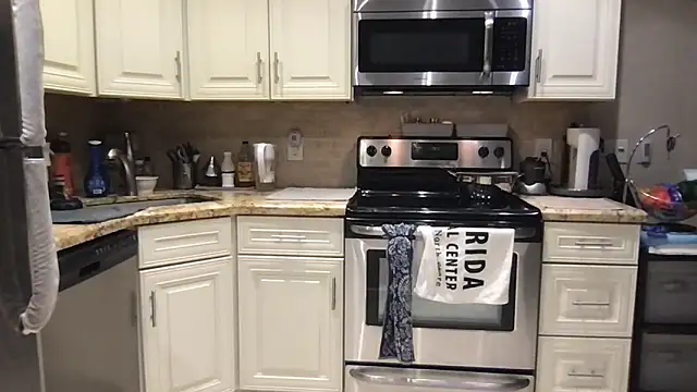 BigGuyMuscle online show from 03-18-26, 11:52