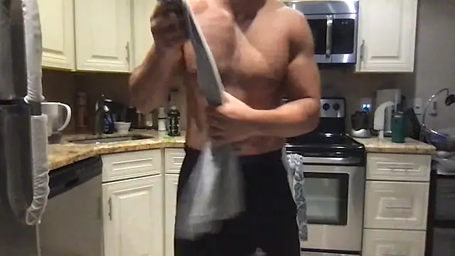 BigGuyMuscle online show from 05-30-26, 06:27