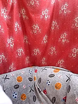 Zuli Kiska online show from 10-04-25, 08:18