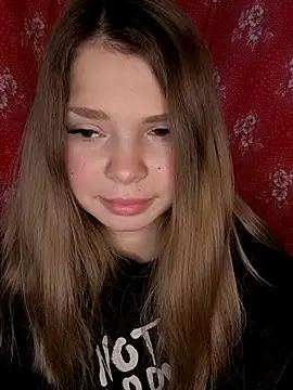 Zuli Kiska online show from 12-15-25, 11:36