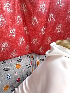 Zuli Kiska online show from 03-12-26, 08:48