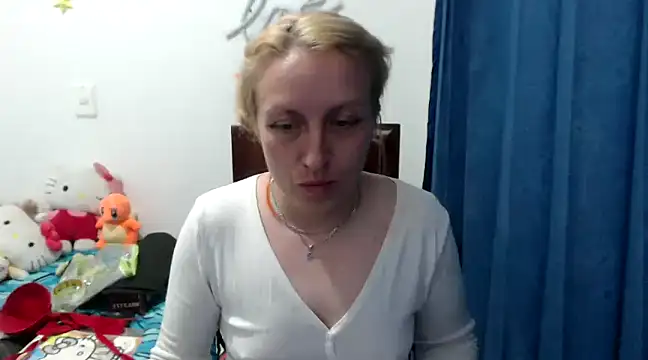 kittykalor09 online show from 12-09-24, 02:45