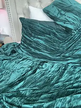 LoveLillyy online show from 02-10-25, 10:19