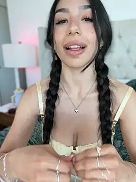 Snapshot of LoveLillyy chatting on 03-09-26, 07:07 LoveLillyy online show from 03-09-26, 07:07