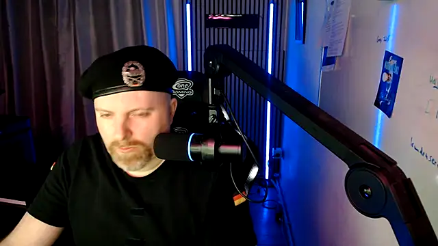 DerPornoPete online show from 05-17-26, 02:31
