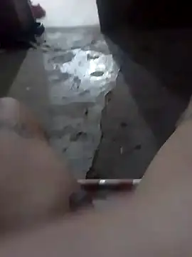 Snapshot of mimonksin chatting on 02-21-25, 02:39 mimonksin online show from 02-21-25, 02:39