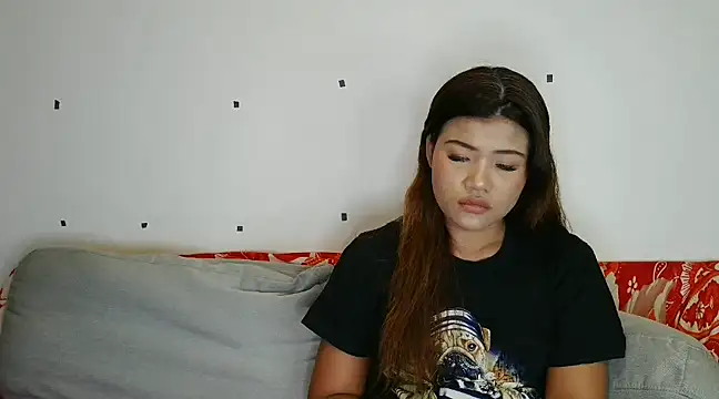 Snapshot of jhon_gade chatting on 02-11-25, 11:43 jhon gade online show from 02-11-25, 11:43