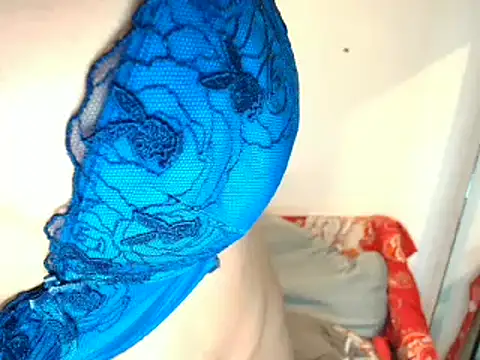 Snapshot of jhon_gade chatting on 10-15-25, 04:34 jhon gade online show from 10-15-25, 04:34