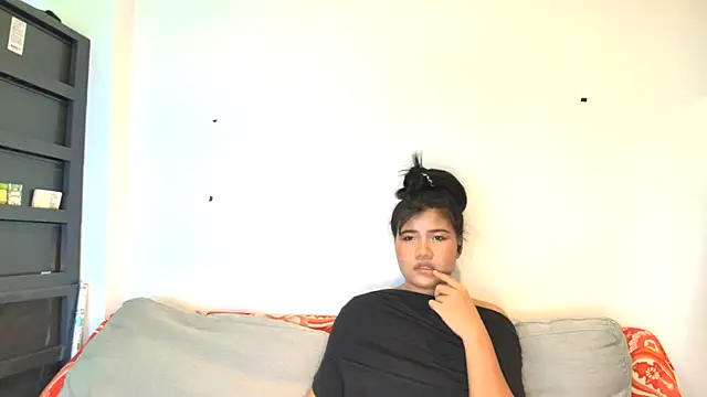 Snapshot of jhon_gade chatting on 11-27-25, 04:03 jhon gade online show from 11-27-25, 04:03