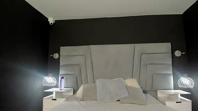 danaythamara1 online show from 02-25-25, 08:51