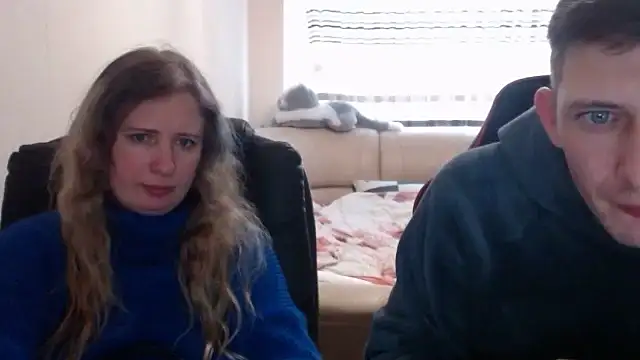 Snapshot of PeterAndJen chatting on 03-13-25, 10:05 PeterAndJen online show from 03-13-25, 10:05