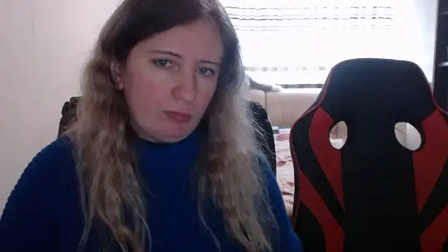 Snapshot of PeterAndJen chatting on 03-13-25, 04:12 PeterAndJen online show from 03-13-25, 04:12