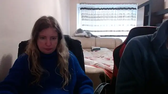 Snapshot of PeterAndJen chatting on 03-15-25, 06:47 PeterAndJen online show from 03-15-25, 06:47