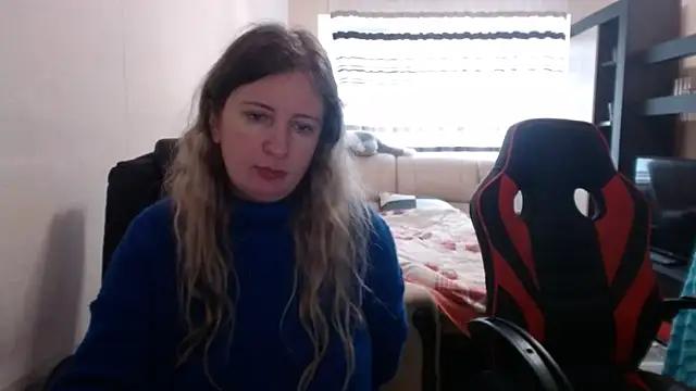 Snapshot of PeterAndJen chatting on 03-15-25, 01:07 PeterAndJen online show from 03-15-25, 01:07