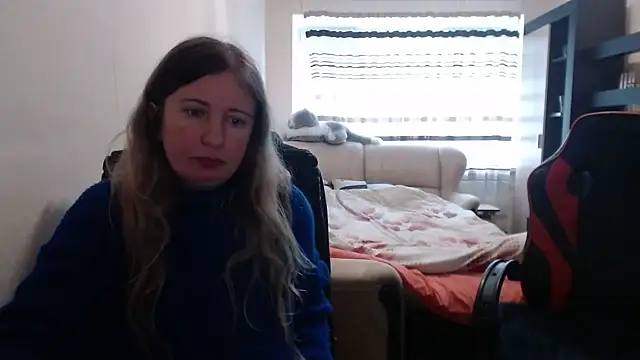 Snapshot of PeterAndJen chatting on 03-19-25, 09:17 PeterAndJen online show from 03-19-25, 09:17