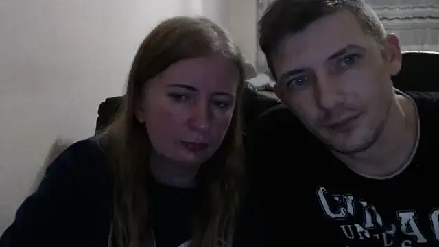 Snapshot of PeterAndJen chatting on 10-30-25, 07:58 PeterAndJen online show from 10-30-25, 07:58