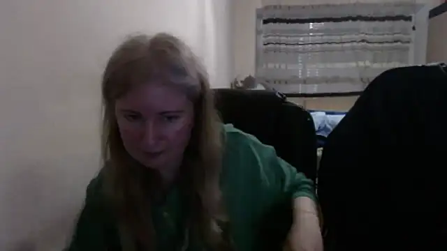 PeterAndJen online show from 03-26-26, 07:30