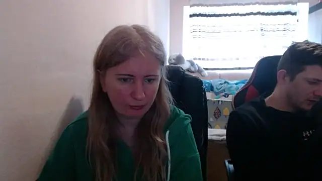 PeterAndJen online show from 03-27-26, 07:36