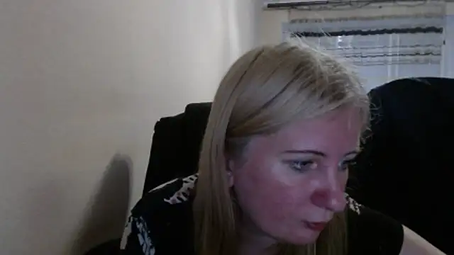 PeterAndJen online show from 05-31-26, 05:53