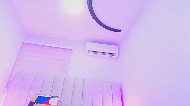 Snapshot of timkerbell_ chatting on 12-03-25, 07:23 timkerbell online show from 12-03-25, 07:23