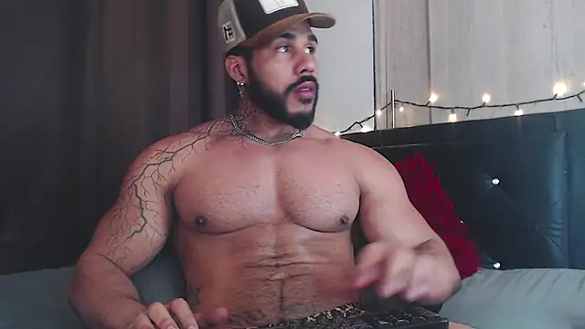 Artemis Kazttman online show from 12-22-24, 10:25